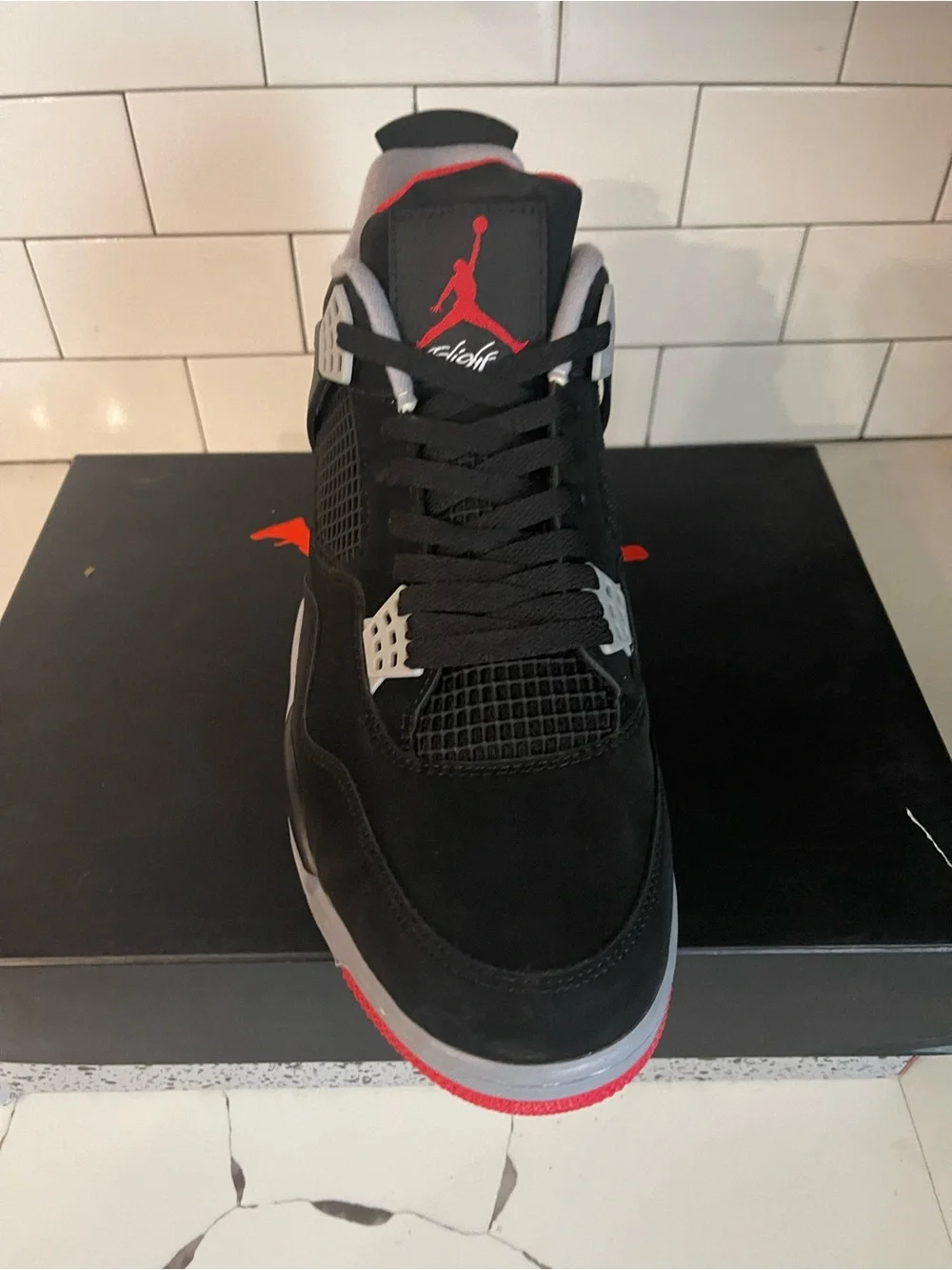 Men’s Retro 4 OG Bred Size 13.